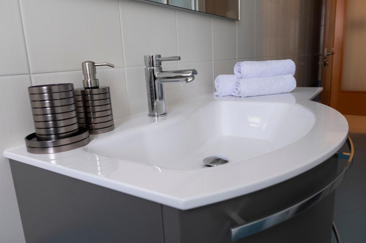 Sky Sun & Sea Apartment คาวัลลิโน-เตรปอร์ติ ภายนอก รูปภาพ